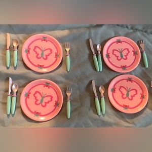 Vintage 1996 TYCO Kitchen Littles (4 sets) as shown 4 pc place settings $20